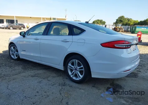 2018 Ford Fusion Hybrid Se z USA, uszkodzony, nr VIN 3FA6P0LU0JR208598